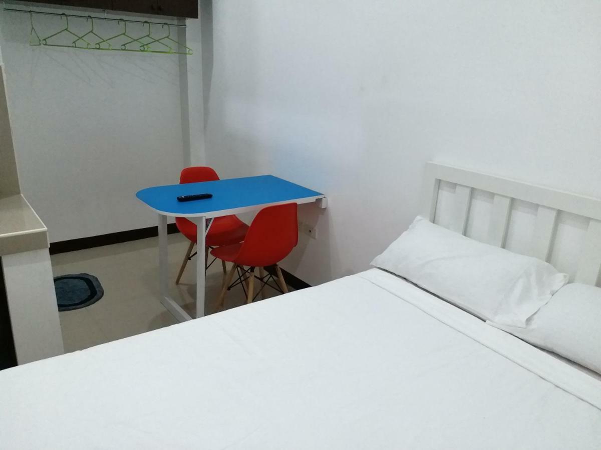 Clark-Pad Inn, Angeles City Εξωτερικό φωτογραφία
